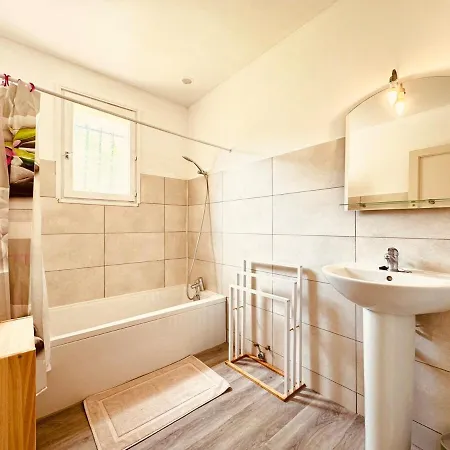 Maison Entiere Confort Pour 7 Personnes 別荘 *